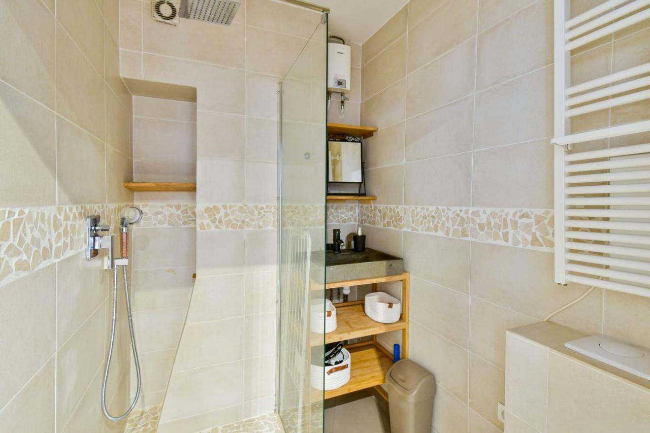 Studio Rostene - Welkeys Paris Extérieur photo